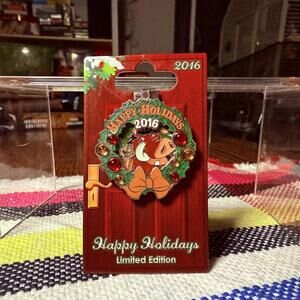 Disney WDW 2016 Animal Kingdom Lodge Wreath Timon & Pumbaa LE1200 PP119453 NOS